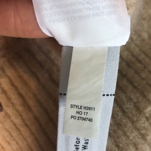 J. Crew Sweater V-neck Merino Wool Alpaca Hi-Lo Large Size Large Tan - Picture 8 of 9